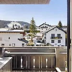 شقة Haus Excelsior 32